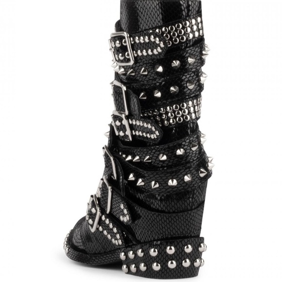 🆕JEFFREY CAMPBELL DRACO STUD WEDGE MOTO BOOTS BLACK SHINY SNAKE SILVER SIZE 7.5 - Picture 8 of 13